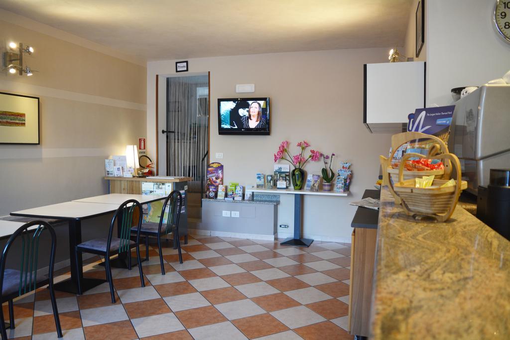 Villa Chiara Lazise Luaran gambar